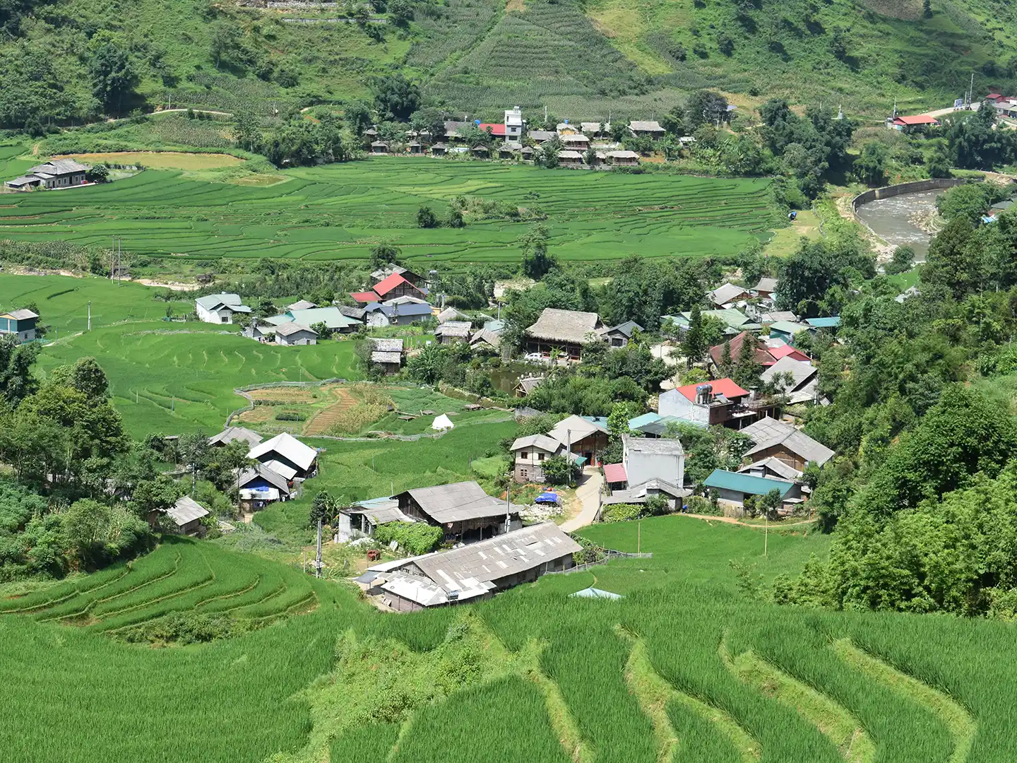 Trek Lai Chau 2 Days Itinerary from Sapa